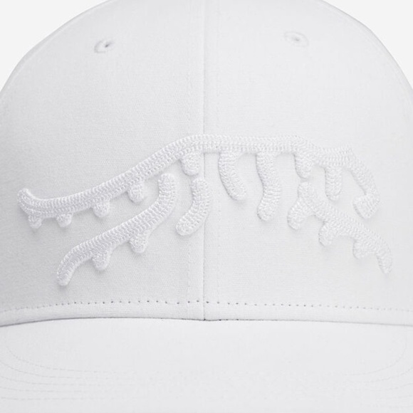 (Sold Out) Tiger Woods Sun Day Red Jupiter Mid Hat- White (Regular) - Picture 10 of 10